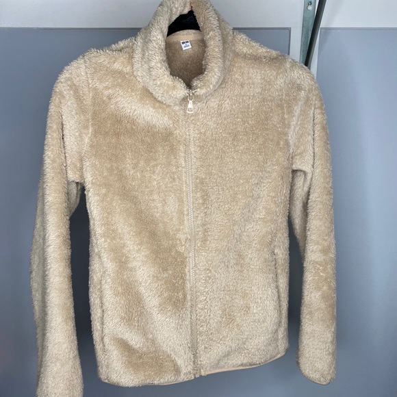 Beige fuzzy sweater - Picture 1 of 3